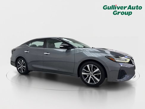 Used 2020 Nissan Maxima 3.5 SL w/ Floor Mat Group FWD image 12