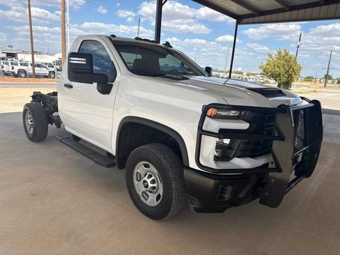 Used 2024 Chevrolet Silverado 2500 W/T w/ WT Convenience Package AWD/4WD image 1