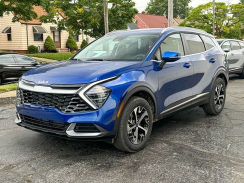 Certified 2025 Kia Sportage EX image 10