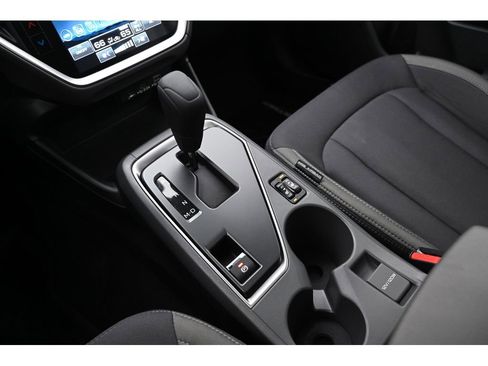 Used 2025 Subaru Crosstrek 2.0i Premium image 24