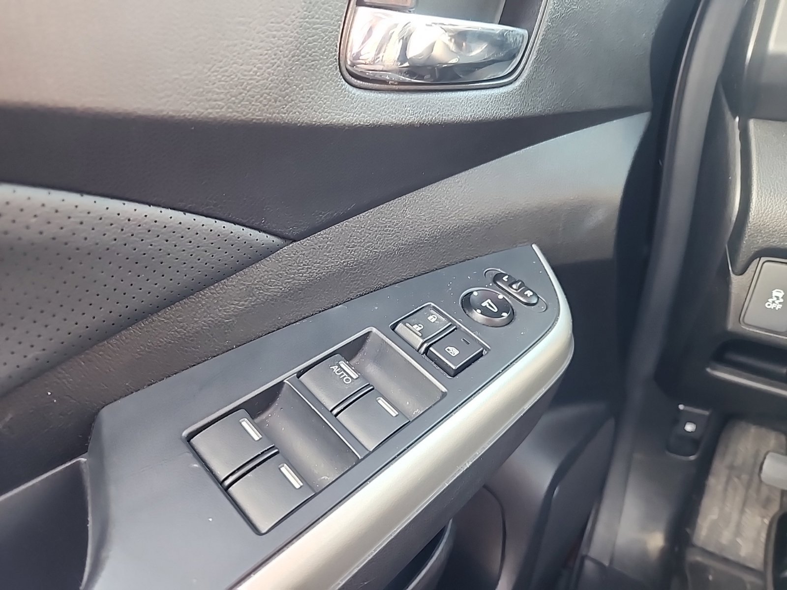 Used 2016 Honda CR-V EX-L image 20