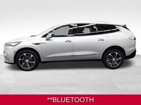 Used 2022 Buick Enclave Essence w/ Sport Touring Edition image 6