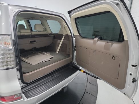 Used 2014 Lexus GX 460 Luxury image 34