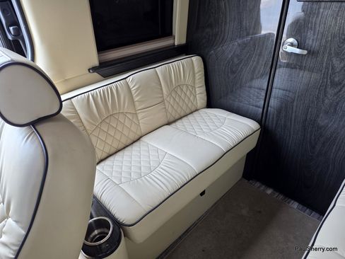 Used 2020 Mercedes-Benz Sprinter 2500 image 16