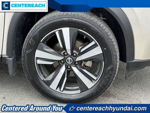 Used 2021 Nissan Rogue SL w/ Premium Package image 6