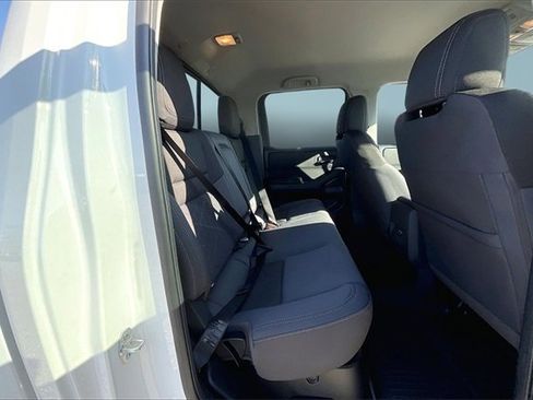 New 2026 Nissan Frontier SV w/ All-Weather Content Package image 10