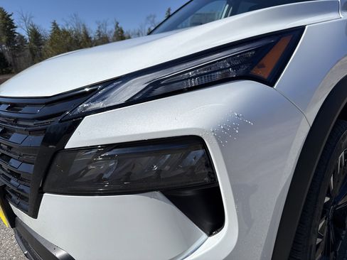New 2026 Nissan Rogue SV AWD/4WD image 14
