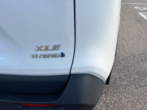 Used 2023 Toyota RAV4 XLE Premium AWD/4WD image 4