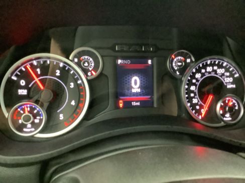 New 2026 RAM 2500 Tradesman AWD/4WD image 17