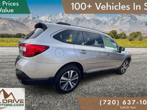 Used 2018 Subaru Outback 2.5i Limited image 5