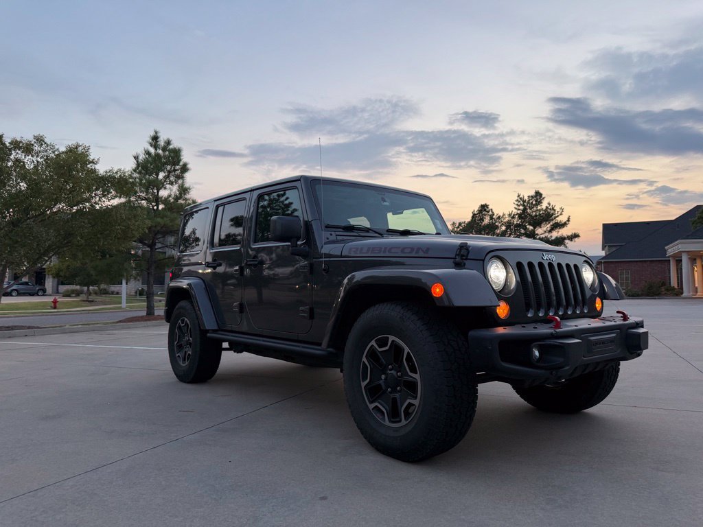Used 2017 Jeep Wrangler Unlimited Rubicon AWD/4WD image 31