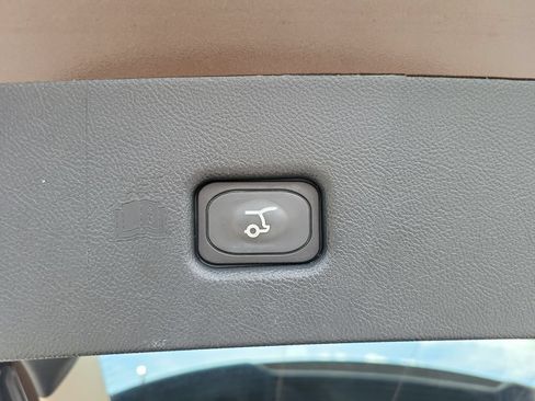 Certified 2022 Lincoln Nautilus FWD image 7