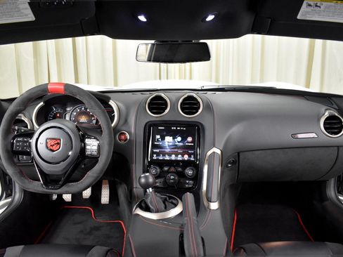 Used 2016 Dodge Viper ACR RWD image 14