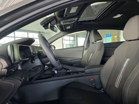 New 2026 Hyundai Elantra SEL Sport image 19