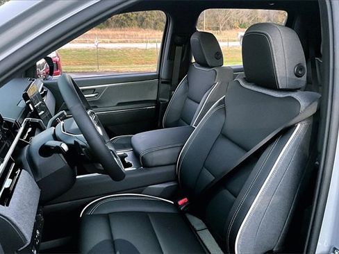 New 2026 GMC Sierra EV Elevation image 9