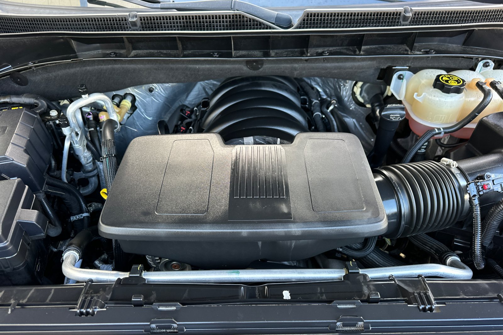 Certified 2023 GMC Yukon XL Denali w/ Max Trailering Package RWD image 26