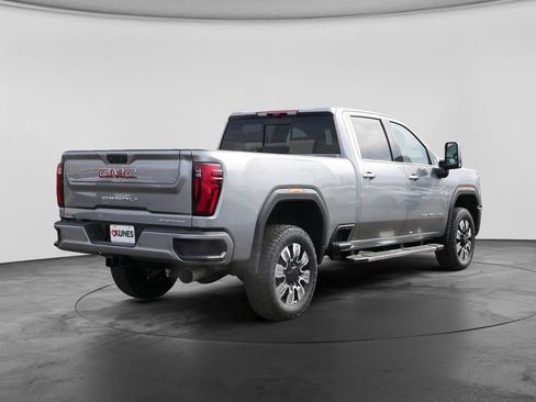 New 2026 GMC Sierra 3500 Denali w/ Denali Reserve Package AWD/4WD image 2