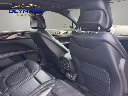 Used 2018 Lincoln MKZ Reserve w/ Climate Package FWD image 21