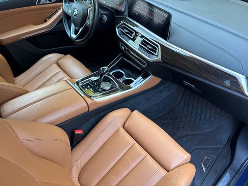 Used 2019 BMW X5 xDrive40i w/ Executive Package AWD/4WD image 16
