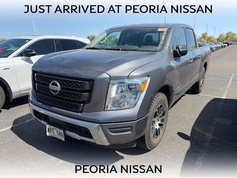 Certified 2023 Nissan Titan SV RWD image 1