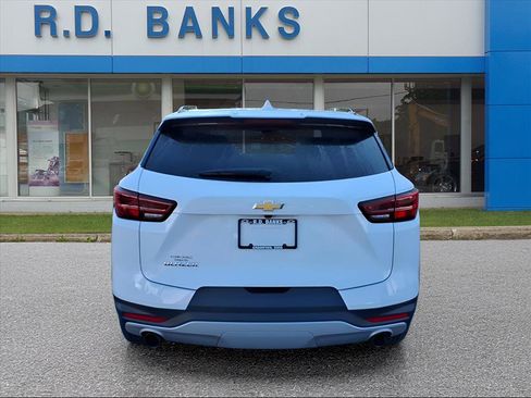 Used 2024 Chevrolet Blazer LT w/ Convenience Package image 4