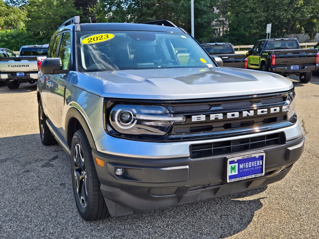 Used 2023 Ford Bronco Sport Outer Banks w/ Tech Package AWD/4WD image 8