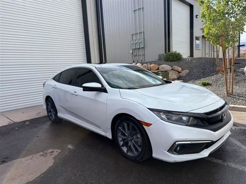 Used 2019 Honda Civic EX image 8