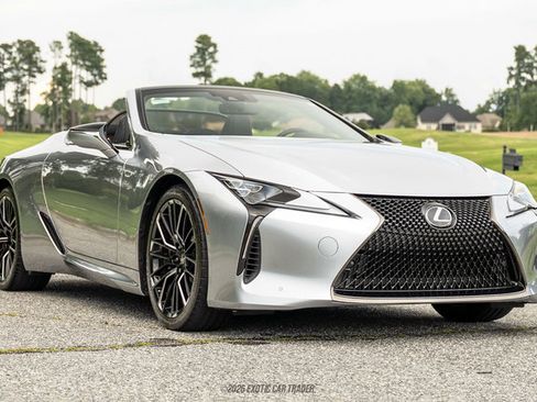 Used 2022 Lexus LC 500 Convert w/ Accessory Package RWD image 12