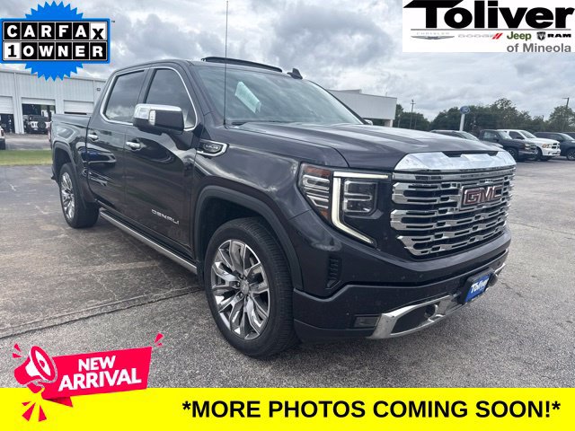 Used 2023 GMC Sierra 1500 Denali w/ Denali Reserve Package AWD/4WD image 1