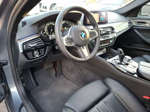 Used 2019 BMW 540i xDrive w/ Premium Package AWD/4WD image 9