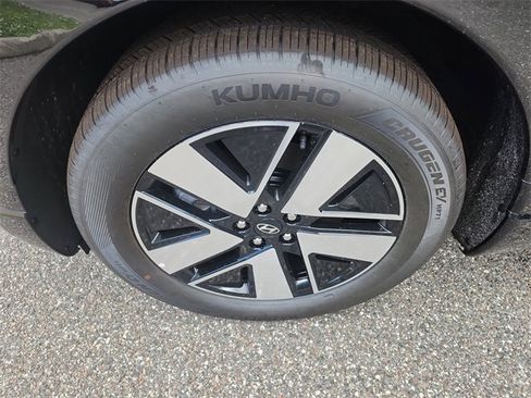 New 2026 Hyundai Ioniq 9 SEL image 29