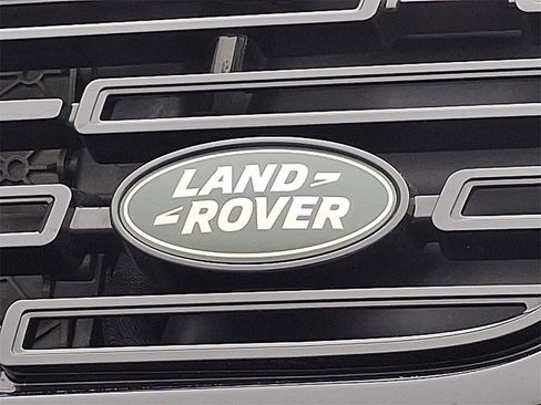 Used 2024 Land Rover Range Rover Velar Dynamic SE image 28