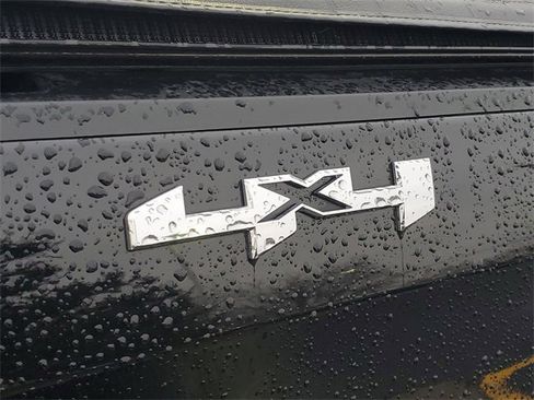 Certified 2025 GMC Sierra 1500 Elevation image 6