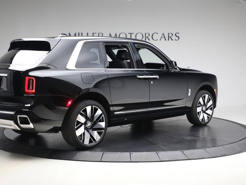 New 2026 Rolls-Royce Cullinan image 10