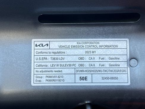 Certified 2023 Kia Niro LX FWD image 35