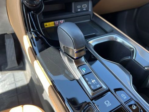 Used 2025 Lexus NX 350 AWD w/ Cold Area Package image 18