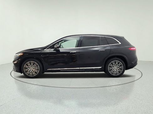 Used 2023 Mercedes-Benz EQS 580 4MATIC SUV image 8