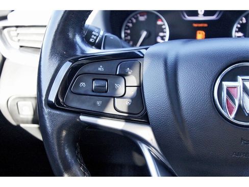 Used 2022 Buick Enclave Premium image 19