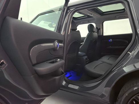 Used 2016 MINI Cooper Clubman S image 22