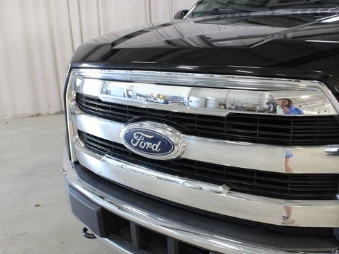 Used 2016 Ford F150 Lariat w/ Equipment Group 501A Mid AWD/4WD image 33