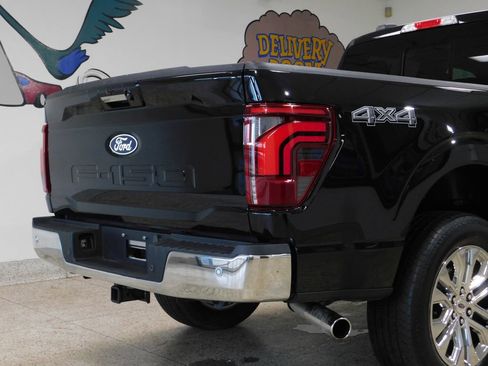 Used 2024 Ford F150 Lariat w/ Equipment Group 502A High AWD/4WD image 90