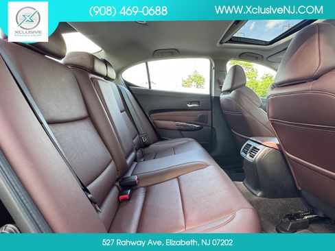 Used 2015 Acura TLX V6 SH-AWD w/ Technology Pkg image 18