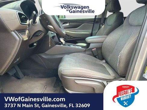 Used 2020 Hyundai Santa Fe SE AWD/4WD image 18