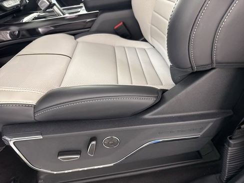 New 2025 Ford F150 Lightning Platinum image 17