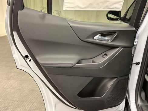 New 2026 Chevrolet Equinox RS w/ Convenience Package III image 23