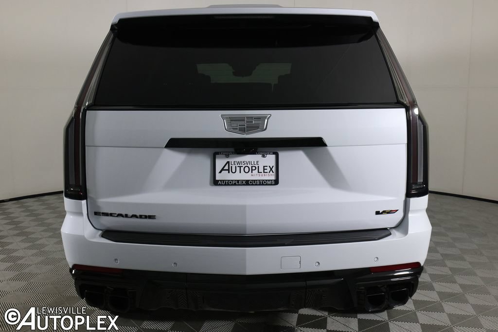 Used 2026 Cadillac Escalade V w/ LPO, ONYX Package AWD/4WD image 6