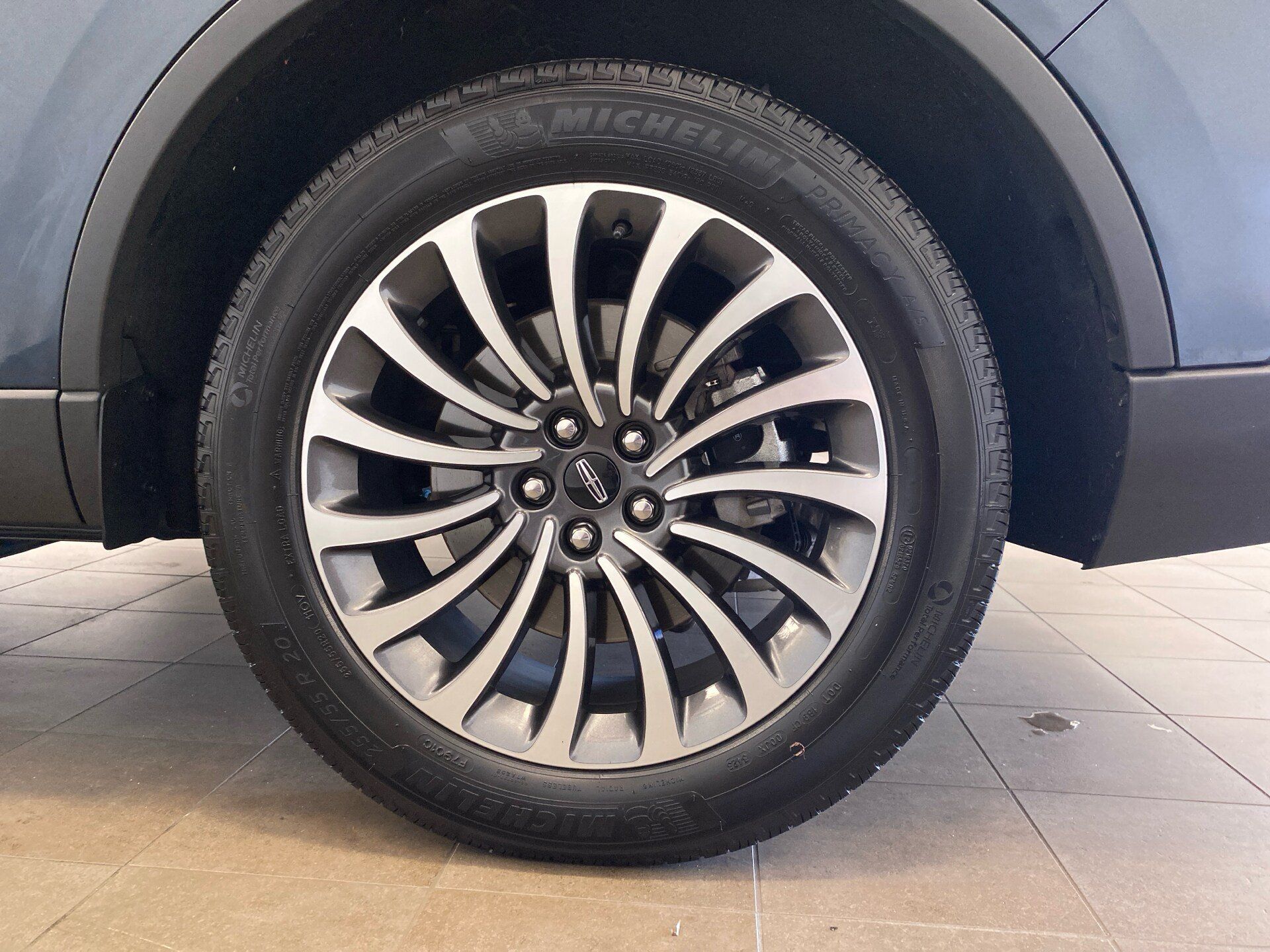 Used 2023 Lincoln Aviator Reserve w/ Equipment Group 201A AWD/4WD image 20