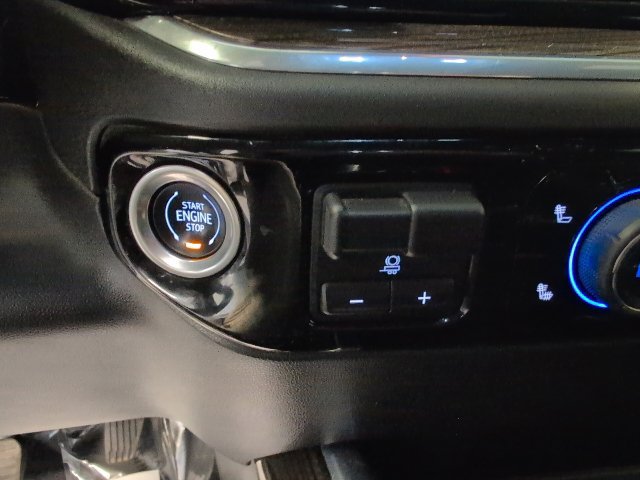 Used 2023 Chevrolet Silverado 1500 RST w/ Convenience Package II AWD/4WD image 23
