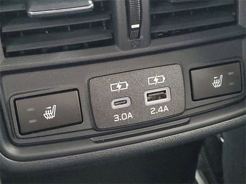 New 2026 Subaru Outback Limited image 11