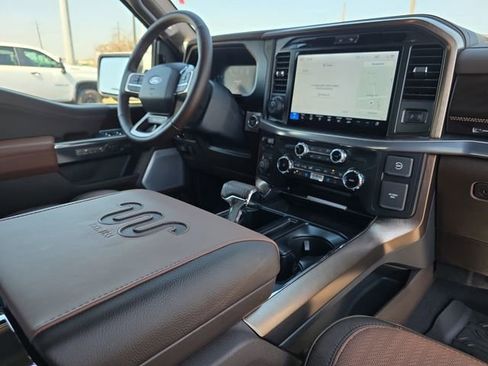 Used 2025 Ford F150 King Ranch w/ FX4 Off-Road Package image 19